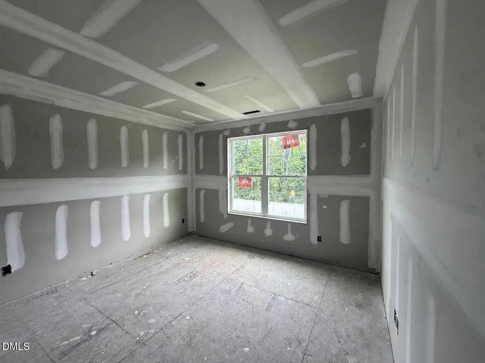 47 W Emily Gardens Drive #(61) Selma, NC 27576