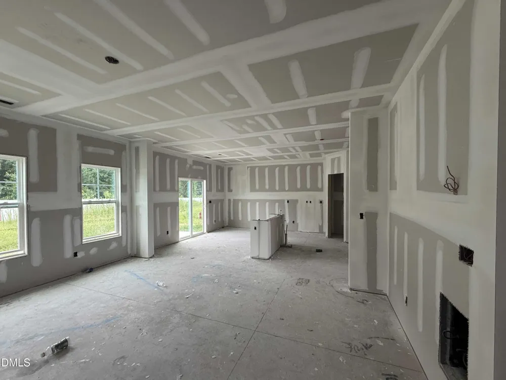 47 W Emily Gardens Drive #(61) Selma, NC 27576