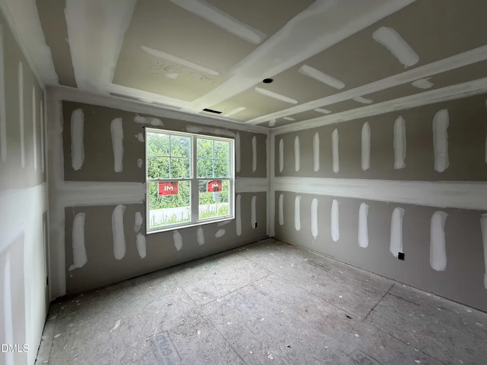 47 W Emily Gardens Drive #(61) Selma, NC 27576