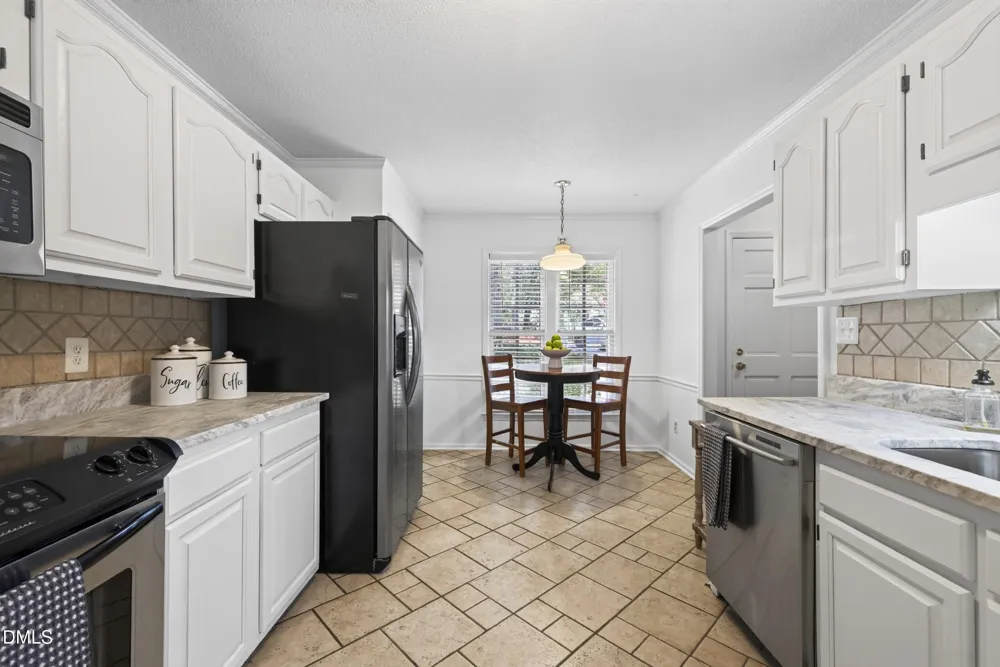 118 Greenmont Lane Cary, NC 27511