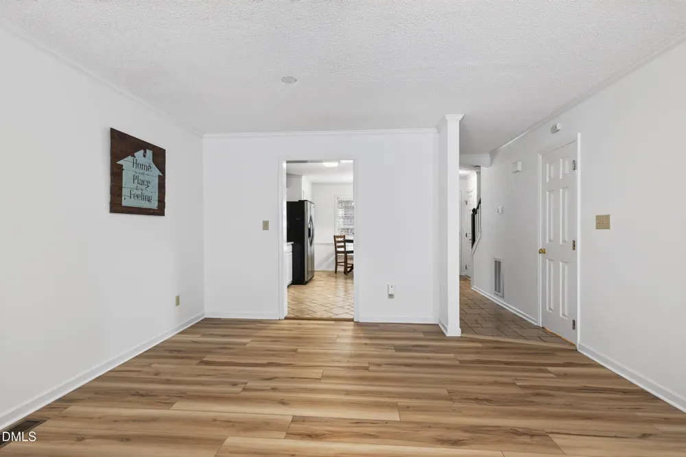 118 Greenmont Lane Cary, NC 27511