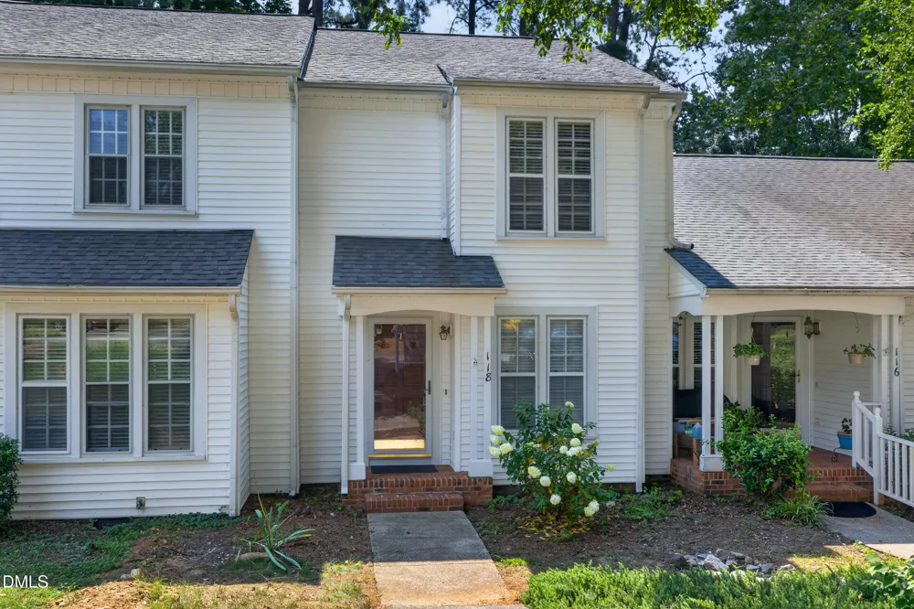 118 Greenmont Lane Cary, NC 27511