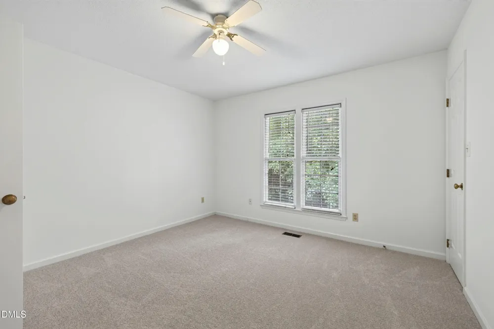 118 Greenmont Lane Cary, NC 27511