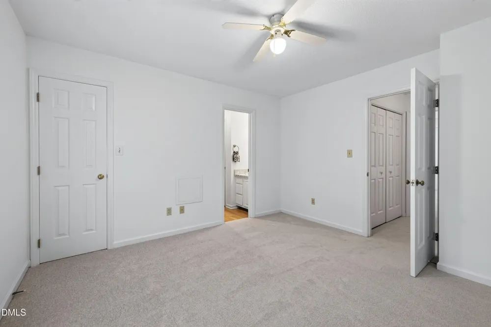 118 Greenmont Lane Cary, NC 27511