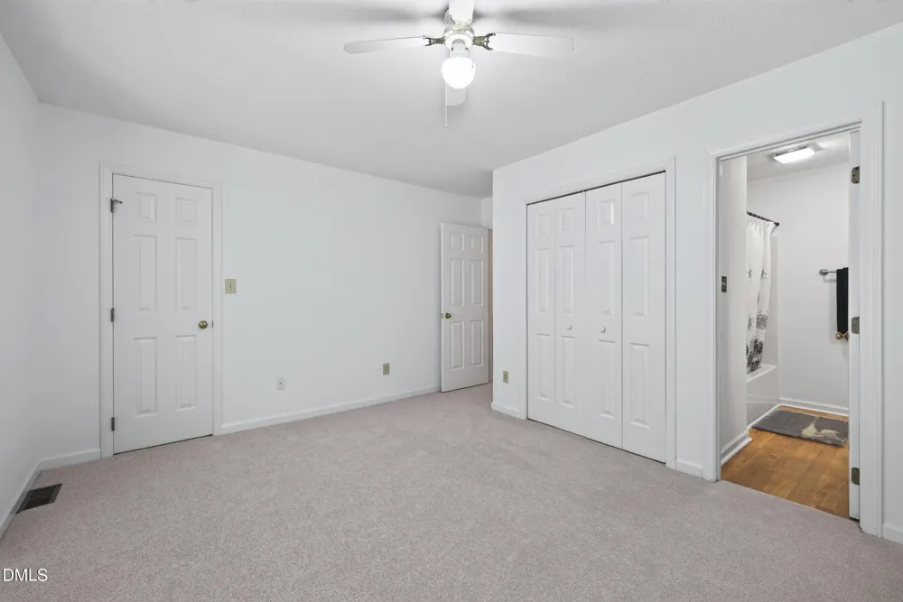 118 Greenmont Lane Cary, NC 27511