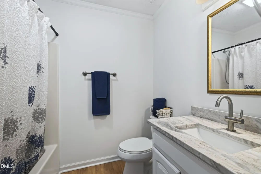 118 Greenmont Lane Cary, NC 27511