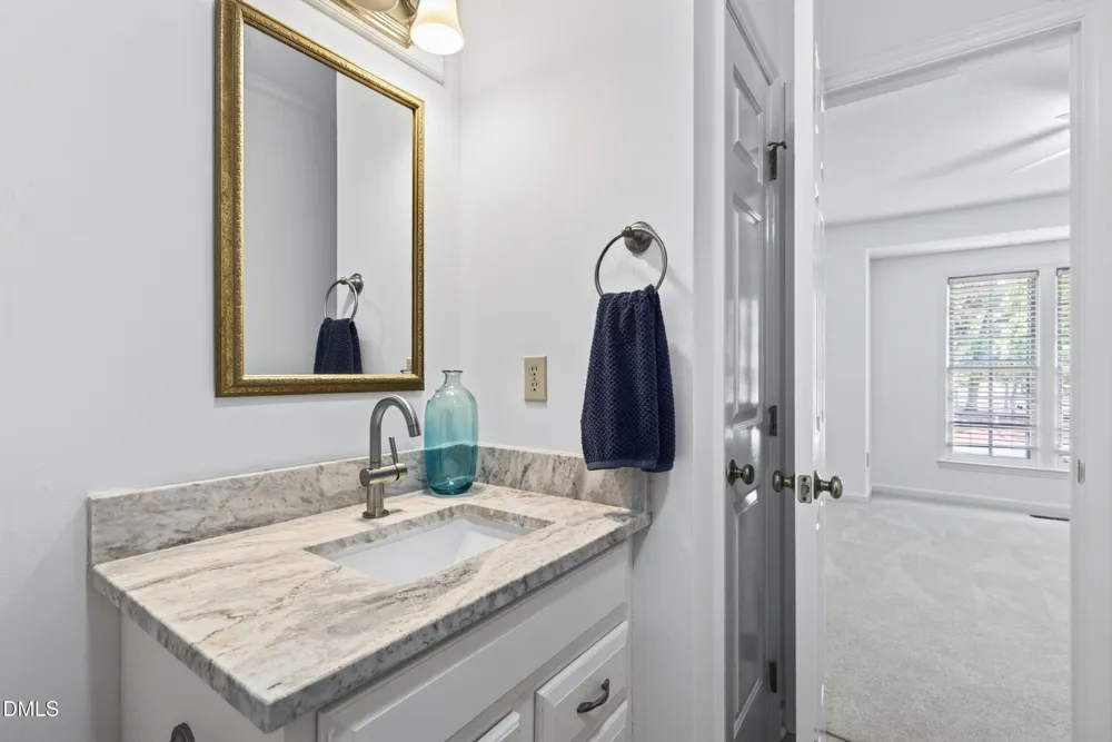 118 Greenmont Lane Cary, NC 27511