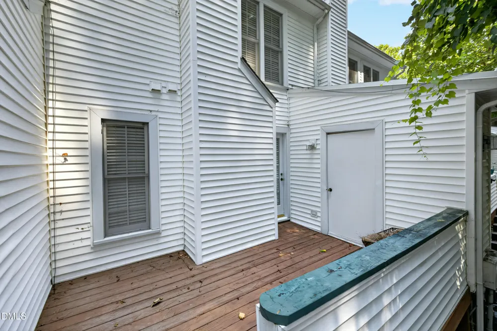 118 Greenmont Lane Cary, NC 27511