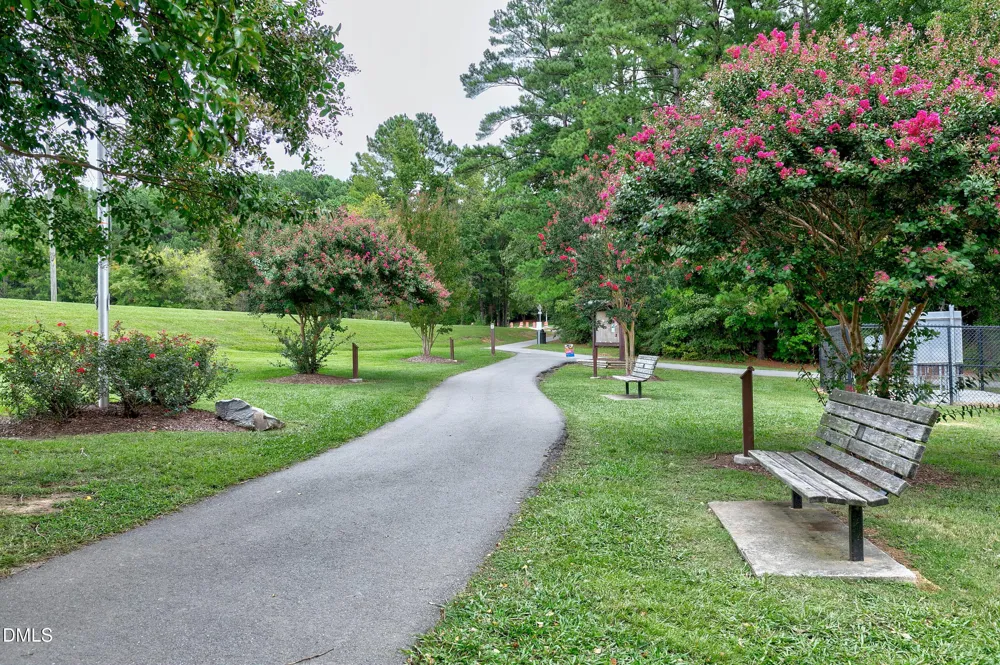 118 Greenmont Lane Cary, NC 27511