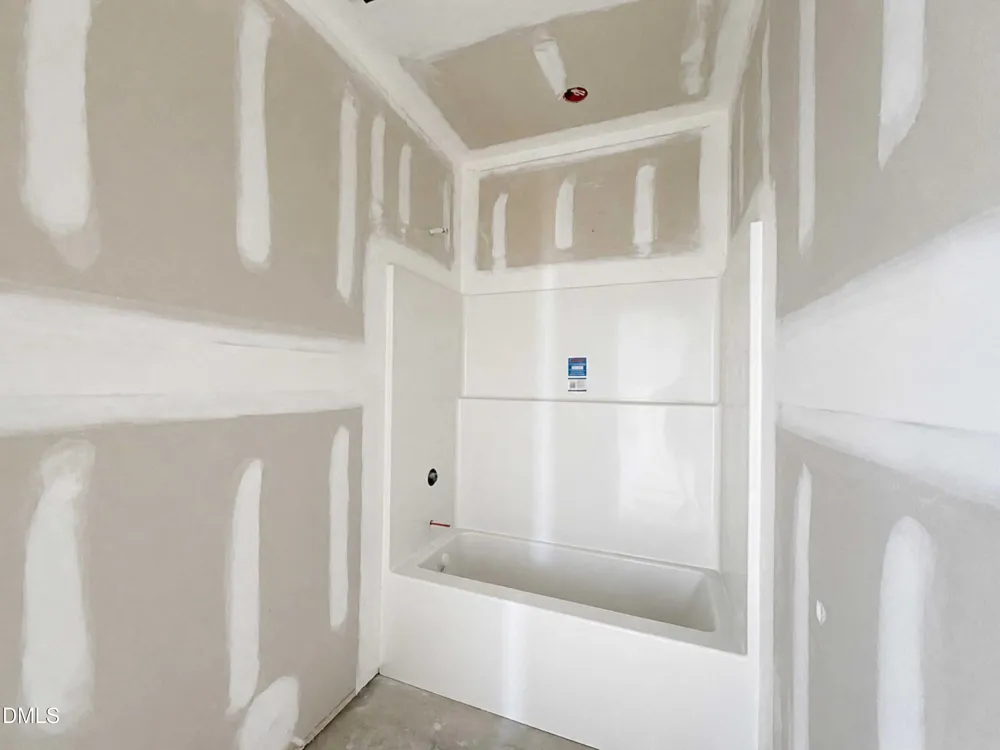 39 E Emily Gardens Drive #(86) Selma, NC 27576