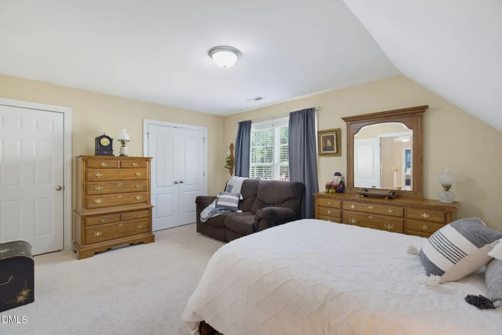 73 Knobhill Lane Pittsboro, NC 27312