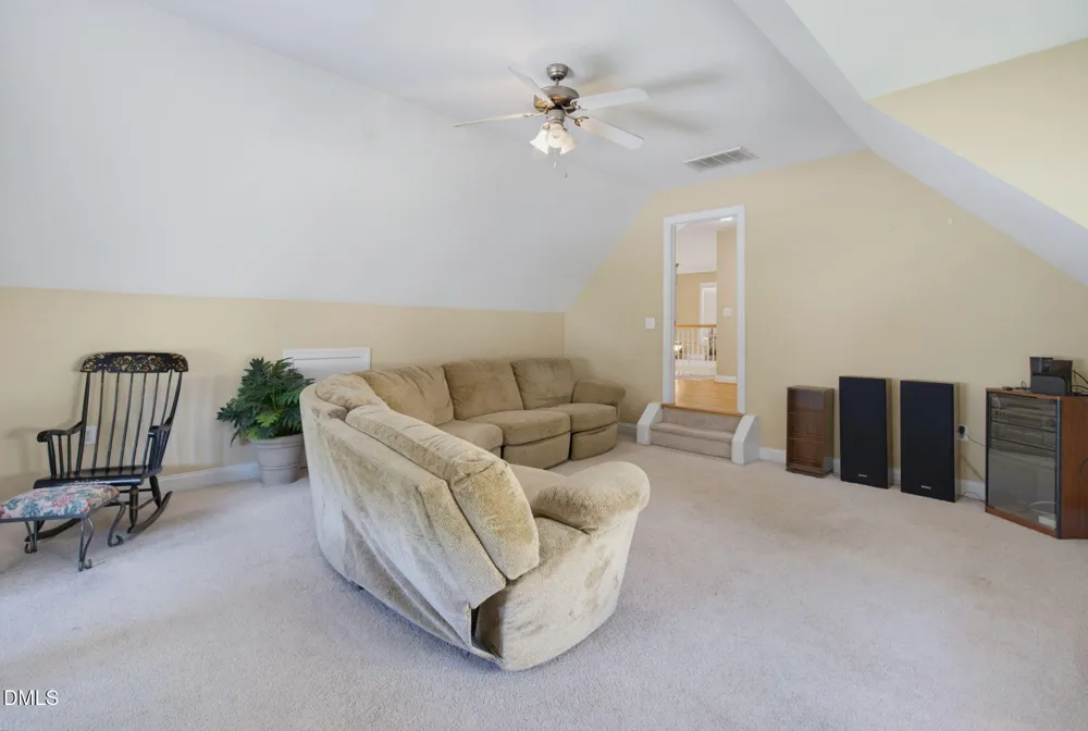 73 Knobhill Lane Pittsboro, NC 27312