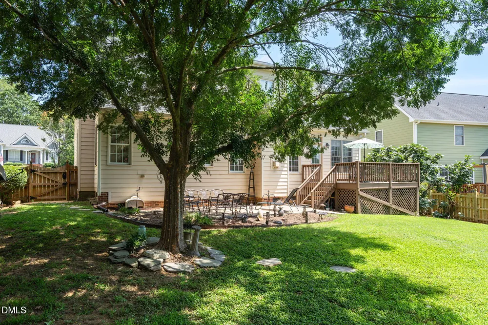 73 Knobhill Lane Pittsboro, NC 27312