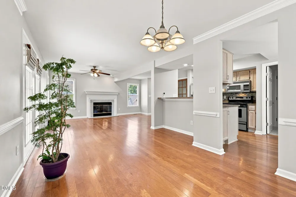 5 Thames Court Greensboro, NC 27455