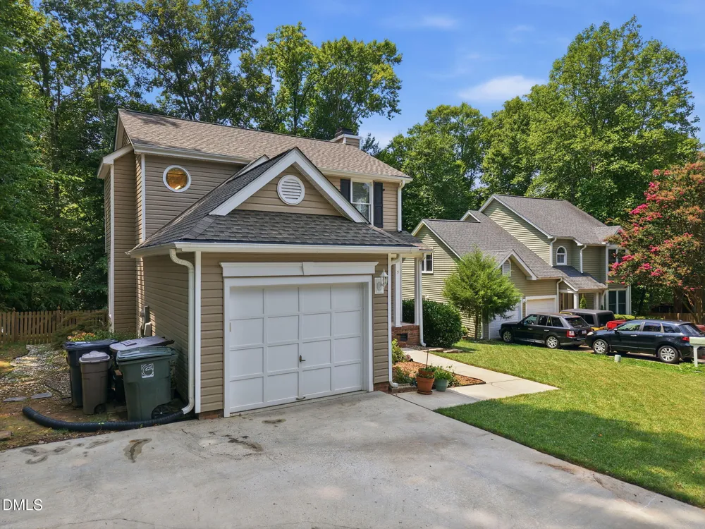 5 Thames Court Greensboro, NC 27455
