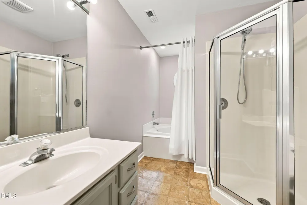 5 Thames Court Greensboro, NC 27455