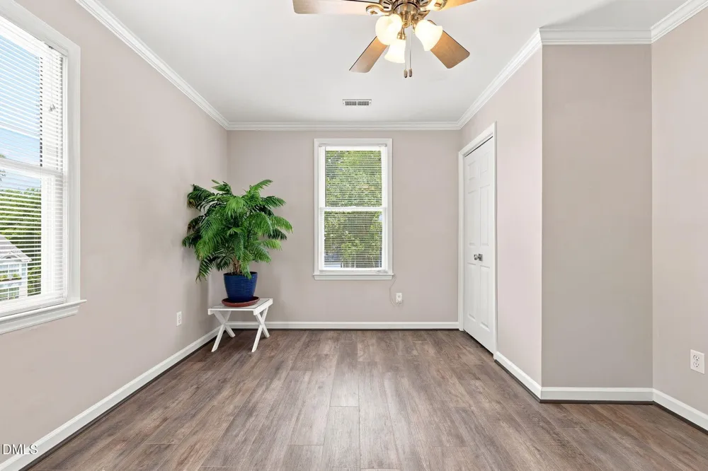 5 Thames Court Greensboro, NC 27455
