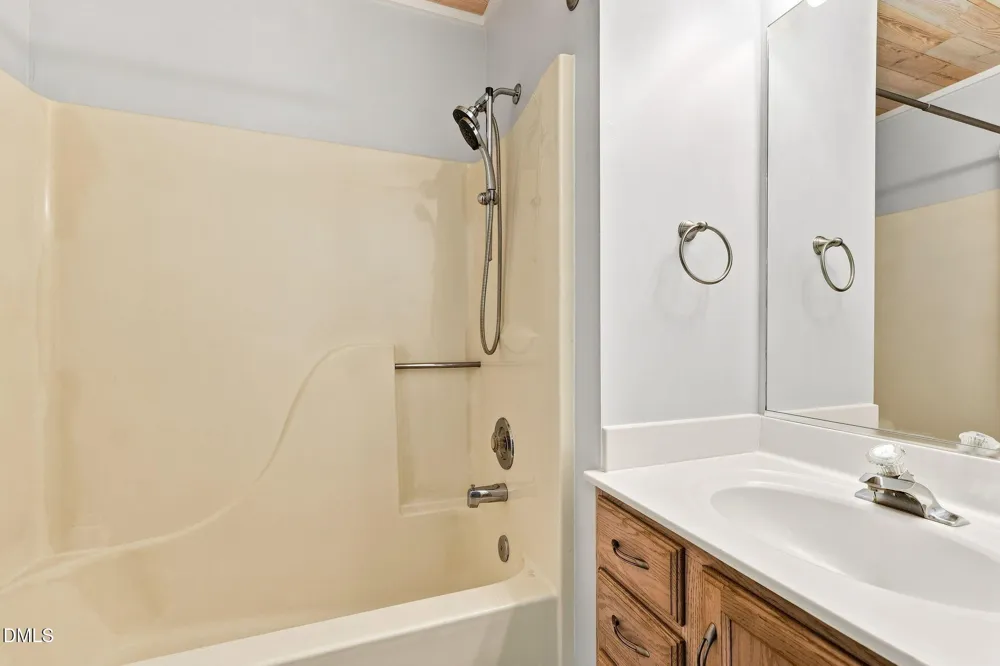 5 Thames Court Greensboro, NC 27455