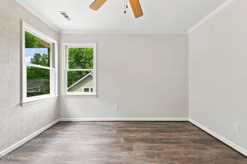5 Thames Court Greensboro, NC 27455