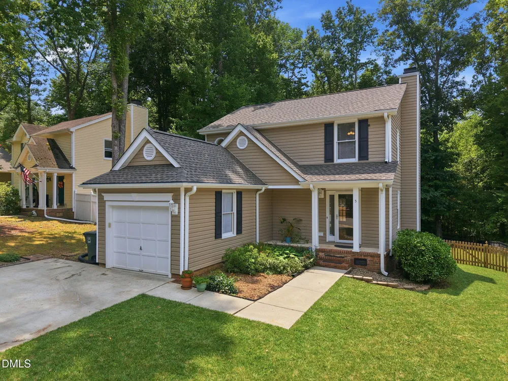 5 Thames Court Greensboro, NC 27455