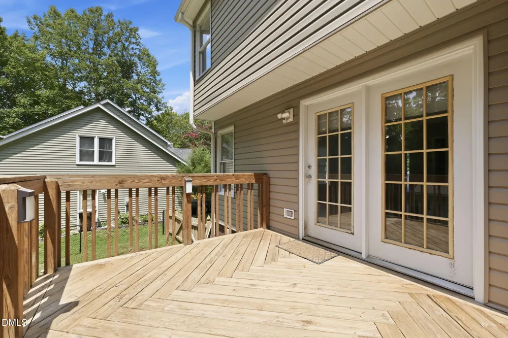 5 Thames Court Greensboro, NC 27455