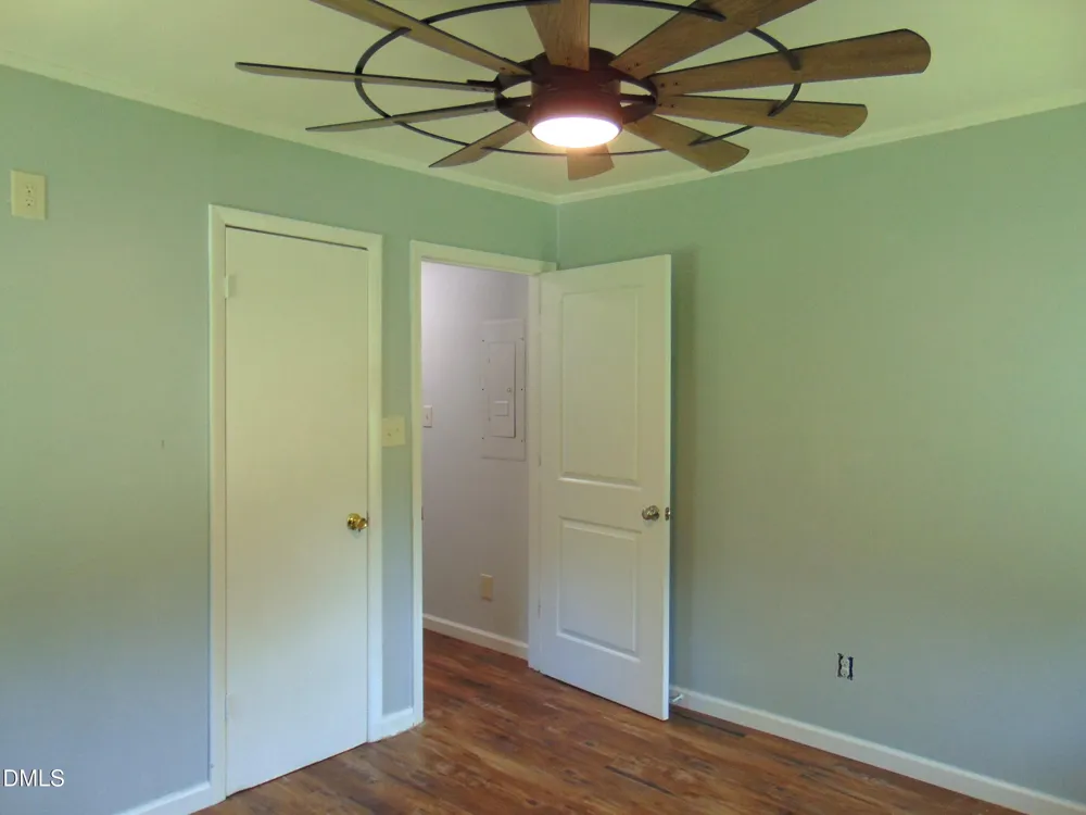 3155 Kelly Road Henderson, NC 27537