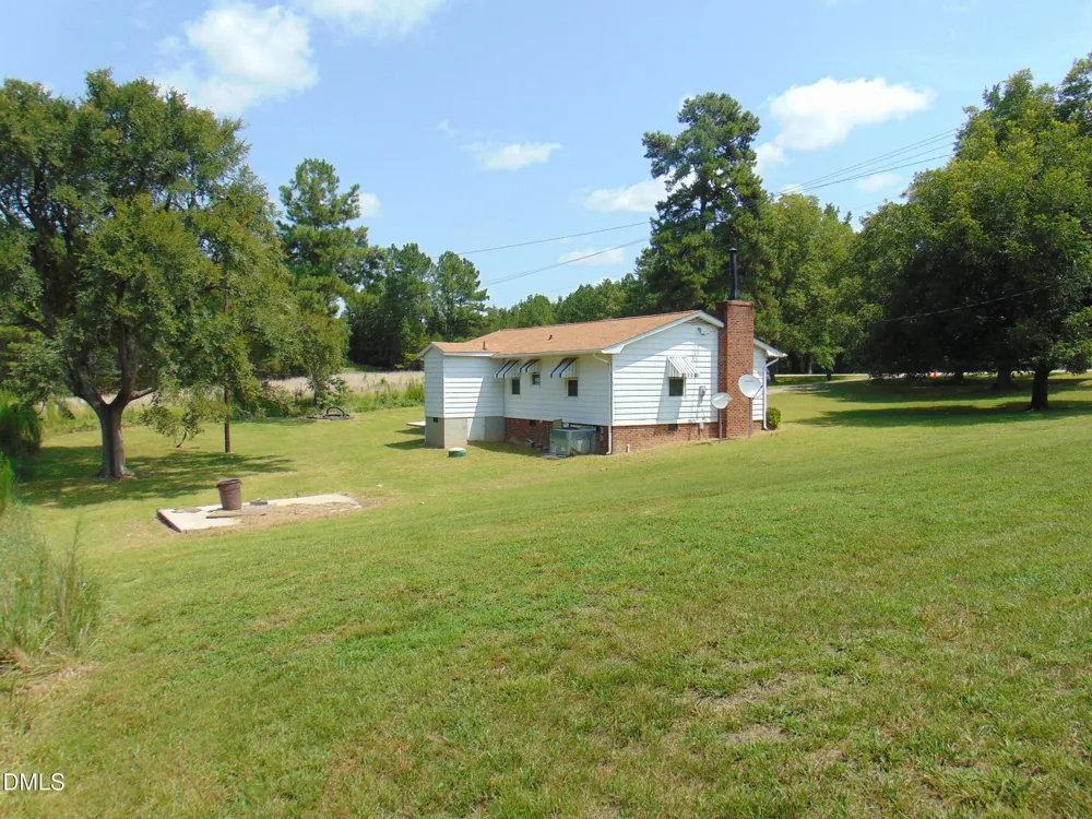 3155 Kelly Road Henderson, NC 27537