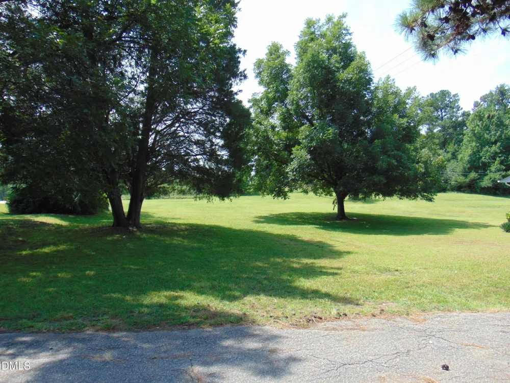 3155 Kelly Road Henderson, NC 27537