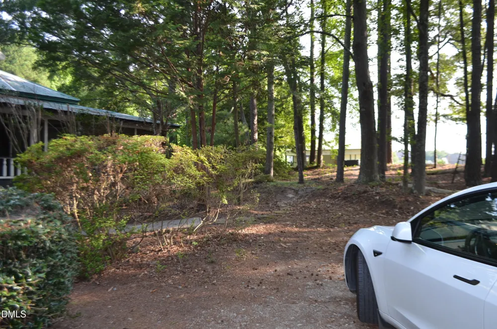 1212 Happy Hunting Hills Drive Holly Springs, NC 27540