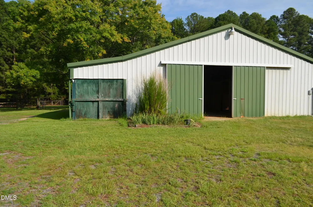 1212 Happy Hunting Hills Drive Holly Springs, NC 27540