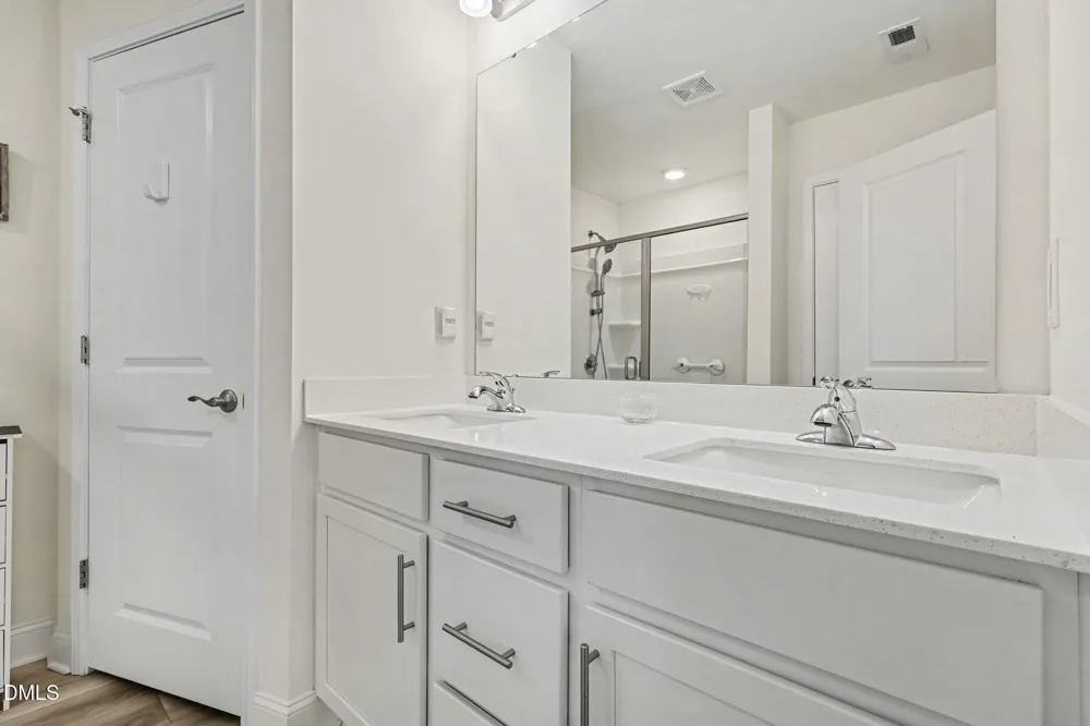 66 Hanging Moss Trail Clayton, NC 27527