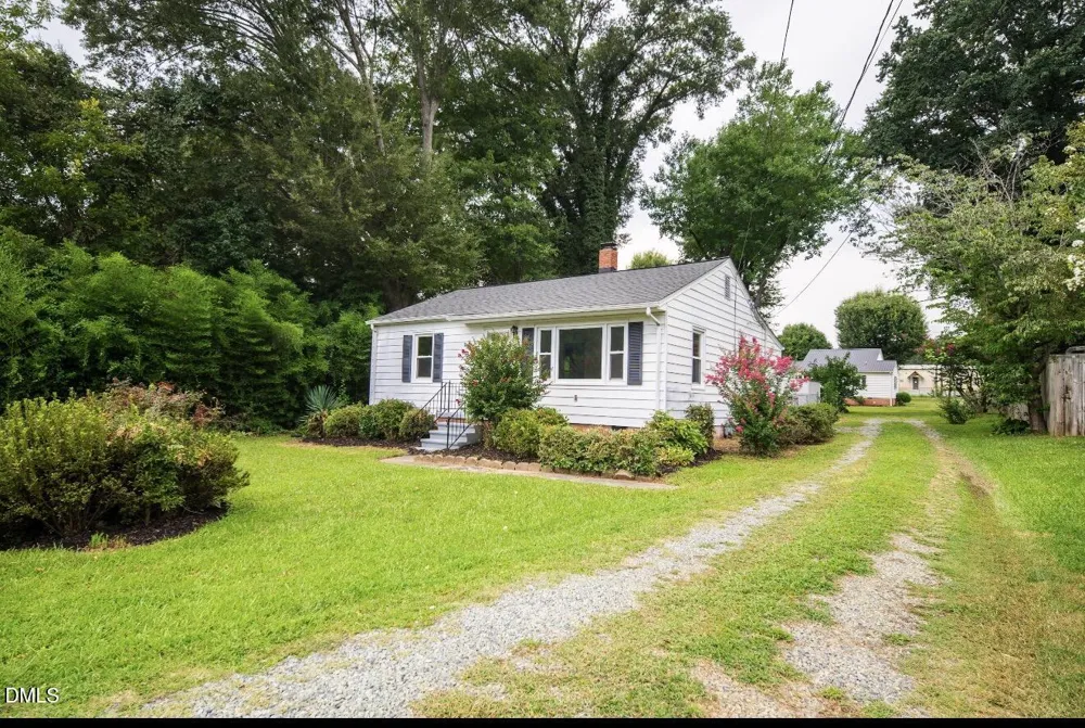 611 E Finch Street Siler City, NC 27344