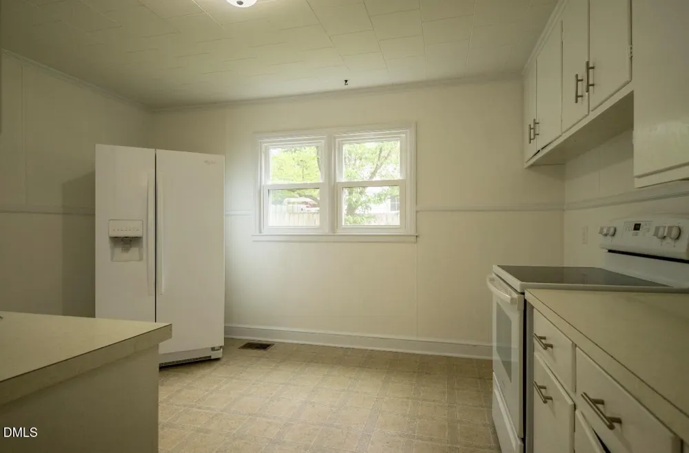 611 E Finch Street Siler City, NC 27344