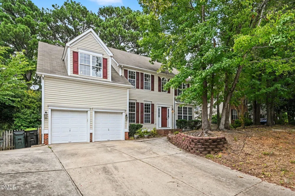 1203 Fairfax Woods Drive Apex, NC 27502