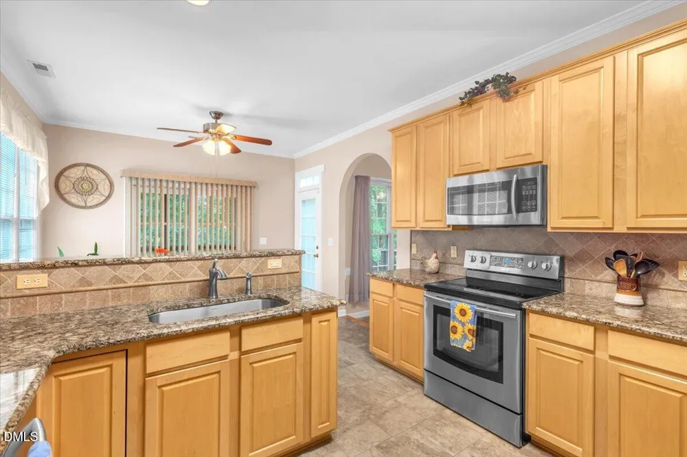 232 Dutch Hill Road Holly Springs, NC 27540