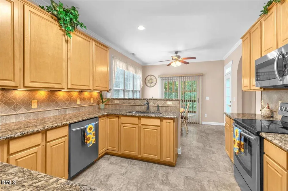 232 Dutch Hill Road Holly Springs, NC 27540