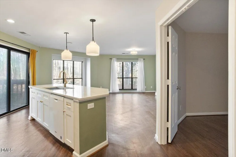924 New Kent Place Cary, NC 27511