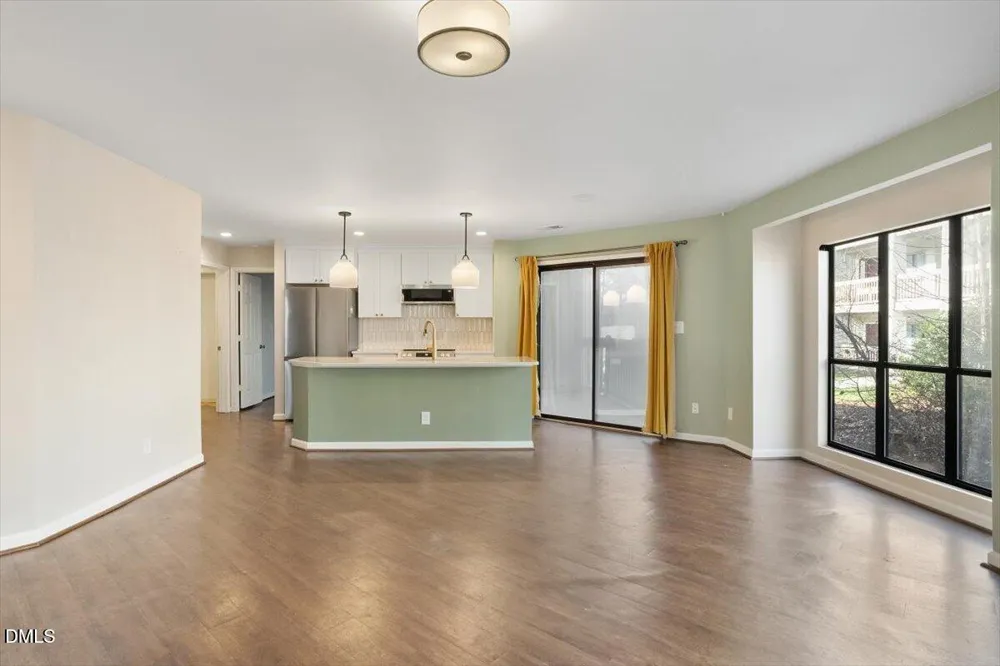 924 New Kent Place Cary, NC 27511