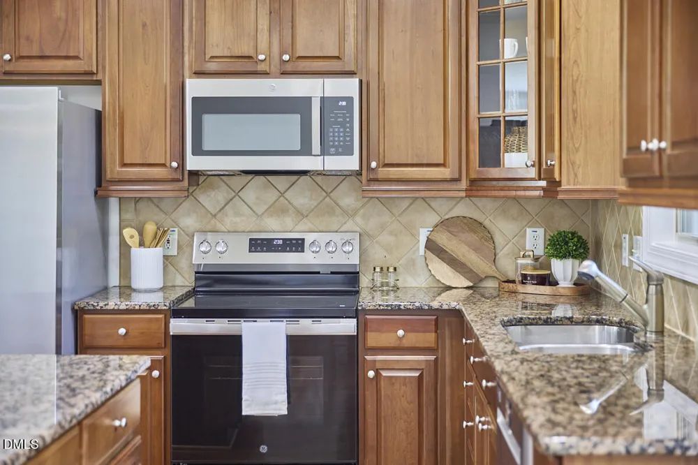 482 Panorama Park Place Cary, NC 27519