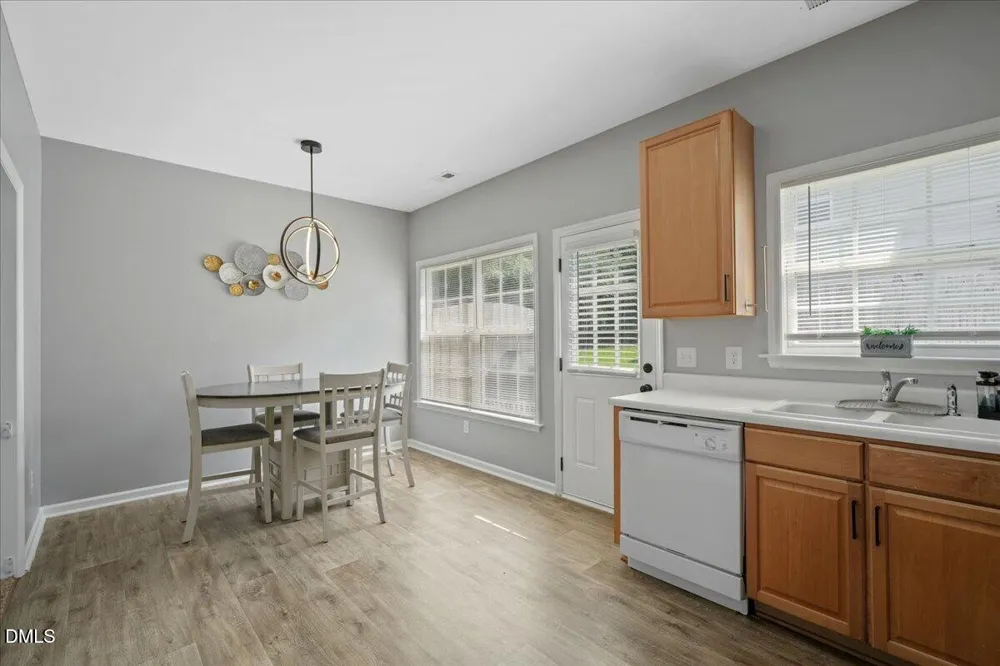 2857 Bennington Drive Clayton, NC 27520