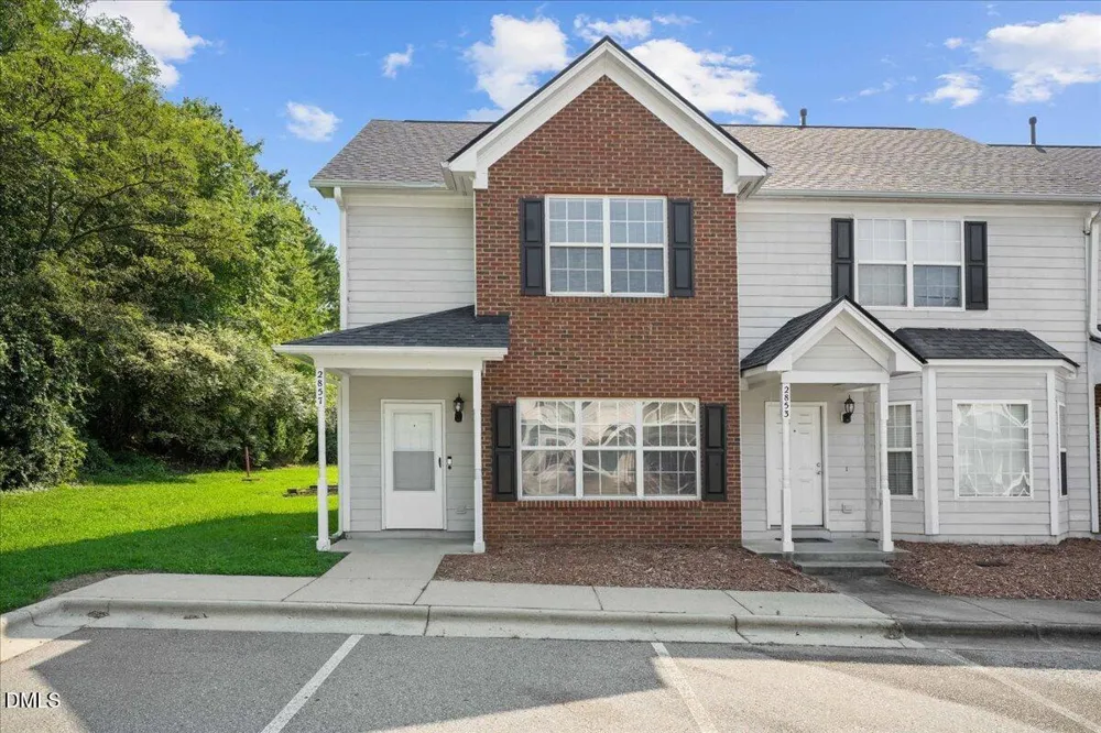 2857 Bennington Drive Clayton, NC 27520