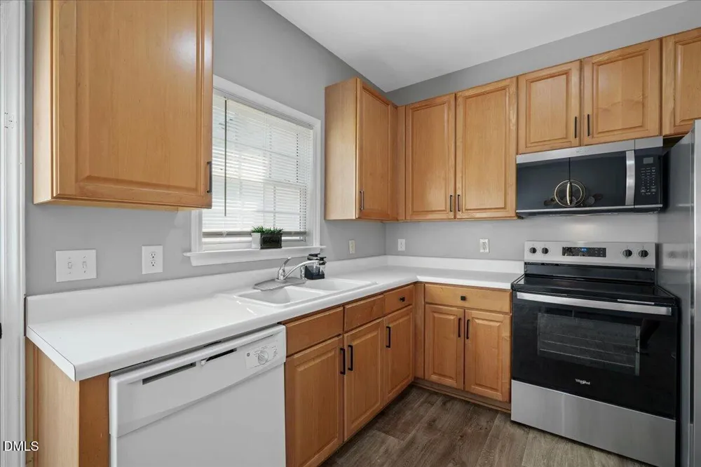 2857 Bennington Drive Clayton, NC 27520