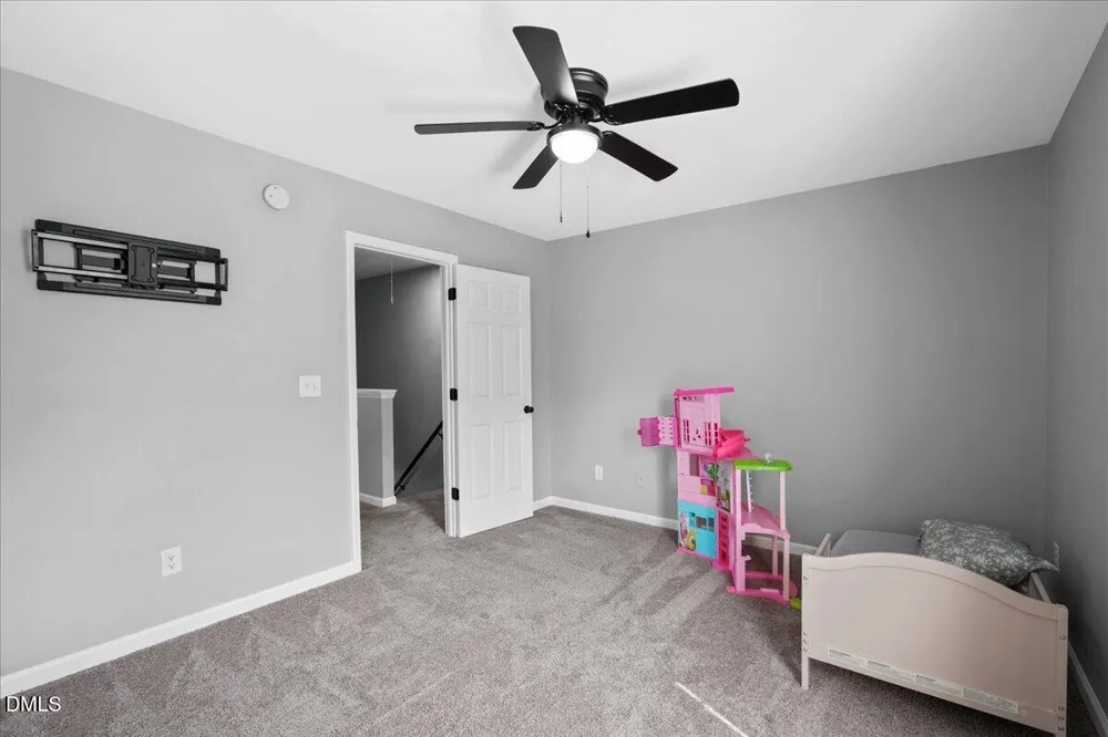 2857 Bennington Drive Clayton, NC 27520