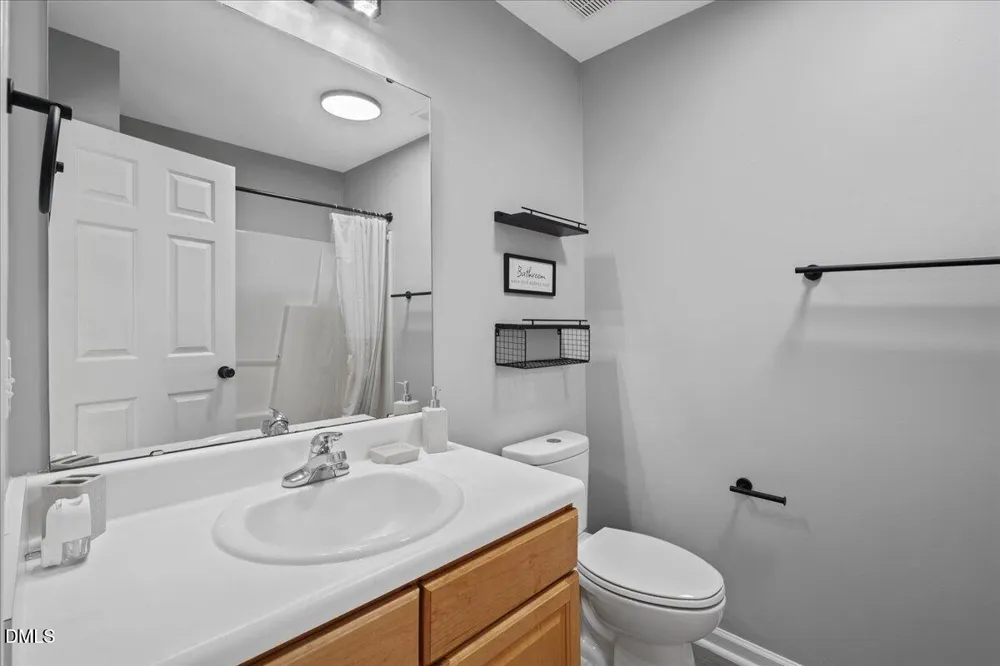 2857 Bennington Drive Clayton, NC 27520