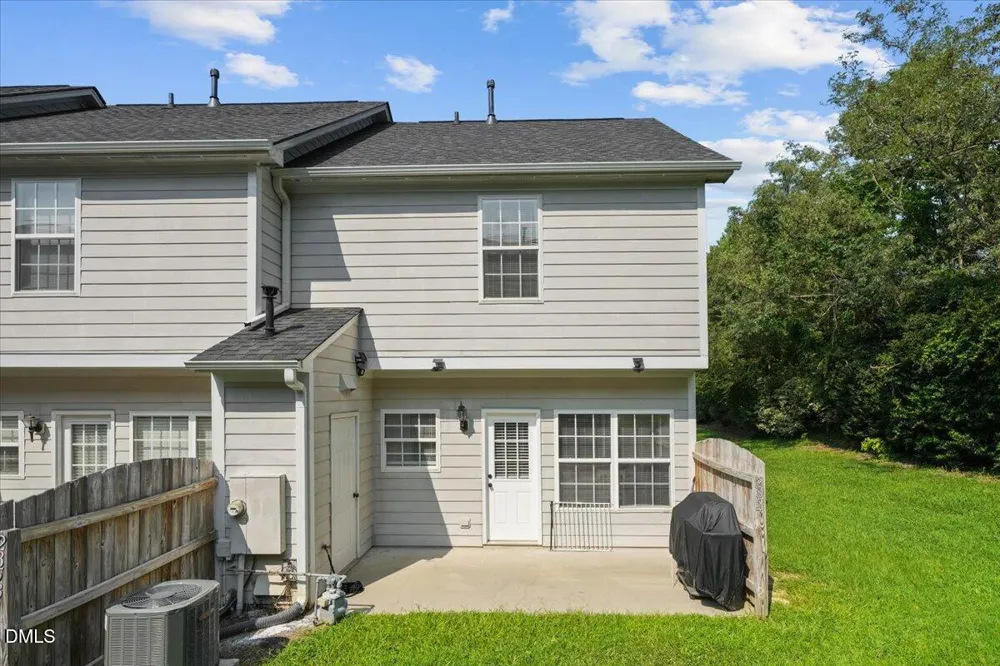 2857 Bennington Drive Clayton, NC 27520