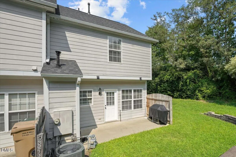 2857 Bennington Drive Clayton, NC 27520
