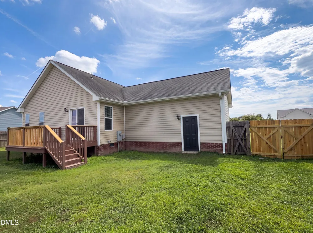 208 Settlers Pointe Drive Pikeville, NC 27863