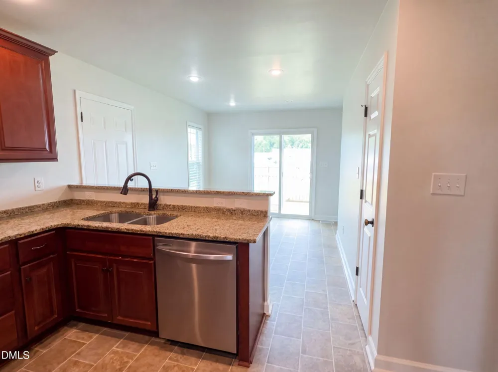 208 Settlers Pointe Drive Pikeville, NC 27863