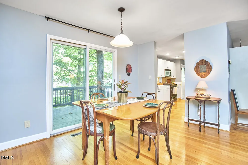105 Westbury Court Chapel Hill, NC 27516