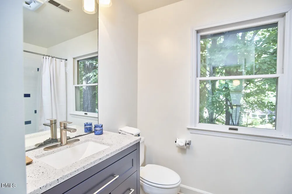 105 Westbury Court Chapel Hill, NC 27516